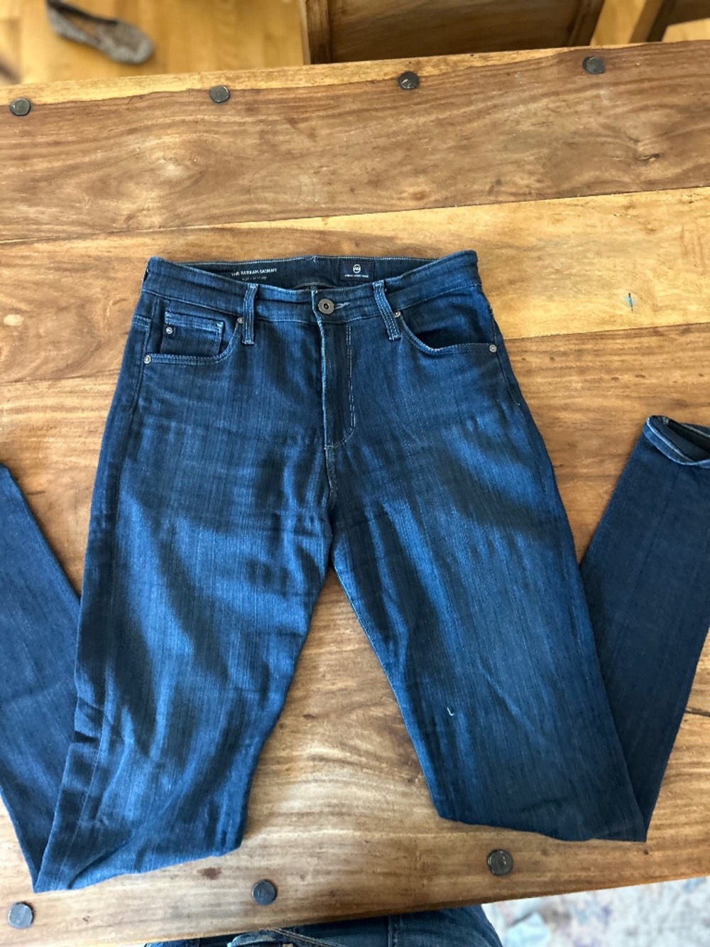 The Farrah Skinny High Rise Blue Jeans Barely Worn